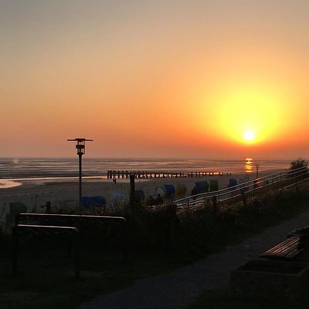 Schloss Am Meer - Whg3 Grosse Terrasse Mit Meerblick 비크아프포르 외부 사진
